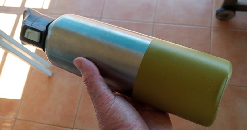 ROPA PARA KAYAK HINCHABLE 4 botella termica dectahlon