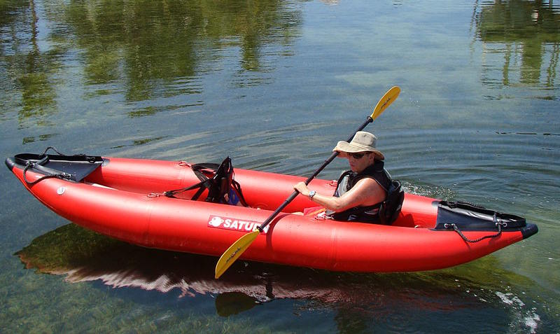 ROPA PARA KAYAK HINCHABLE 1 sombrero de kayak